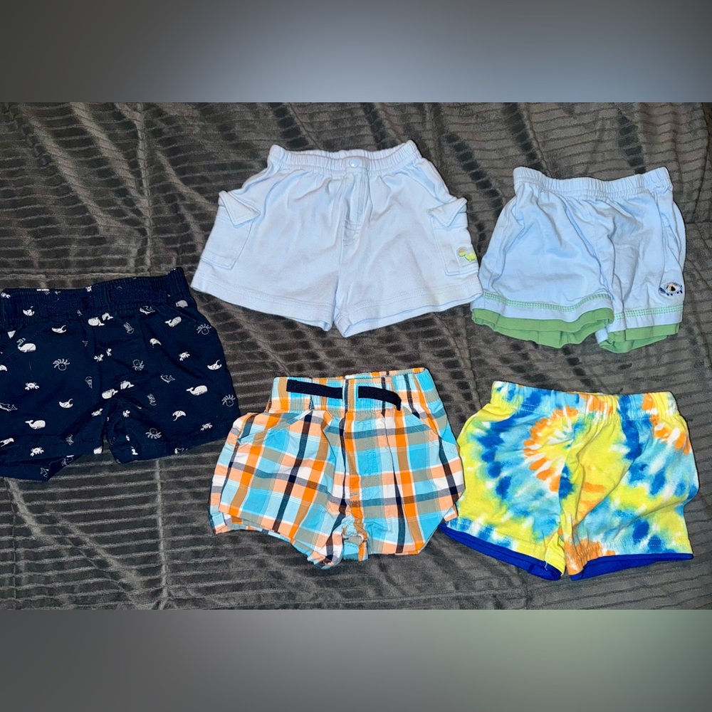 Bundle/lot (5) of baby boy shorts 3-6 months